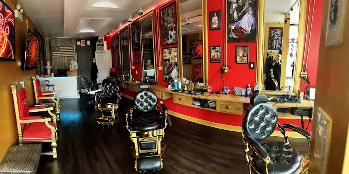 Golden Blades Barber Shop Picture 2