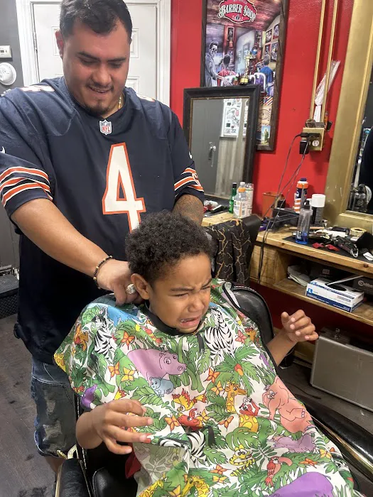 Golden Blades Barber Shop Picture 4