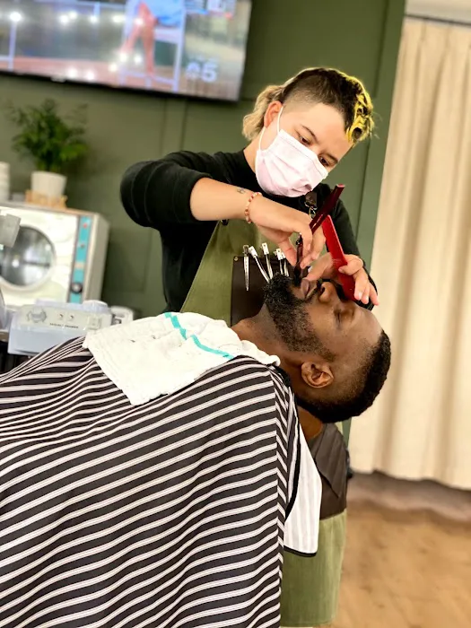 Valdo’s Barbershop Picture 8
