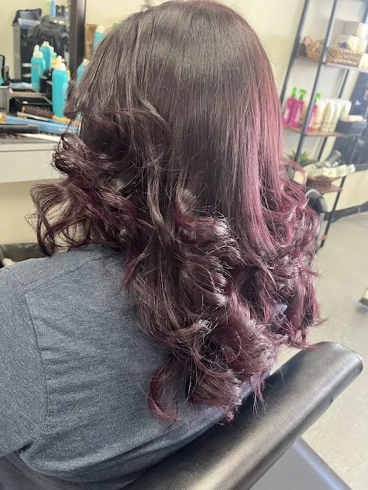 Lucy's Hair Design Picture 10