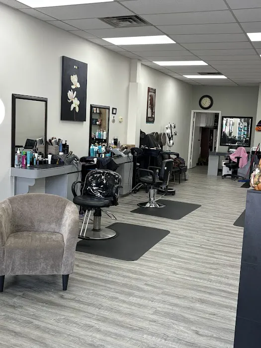 Lucy's Hair Design Picture 1