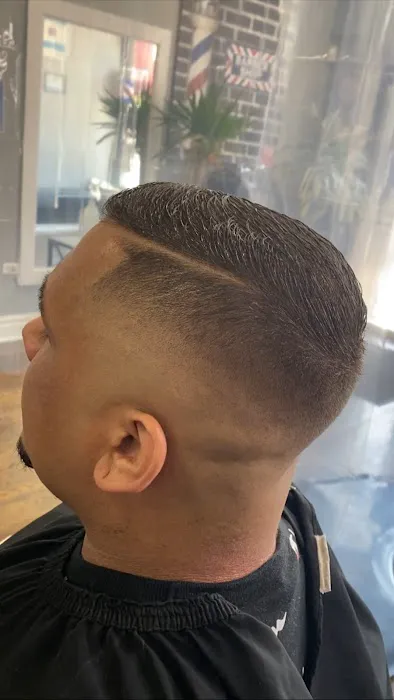 El Magico Barbershop ( Bucktown ) Picture 1
