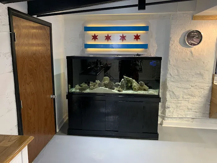 Logan Square Barbershop Picture 3