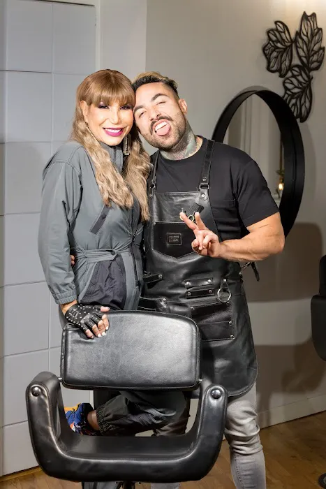Yina & Rommel Hair Salon Picture 1