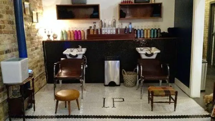 Logan Parlor Picture 2