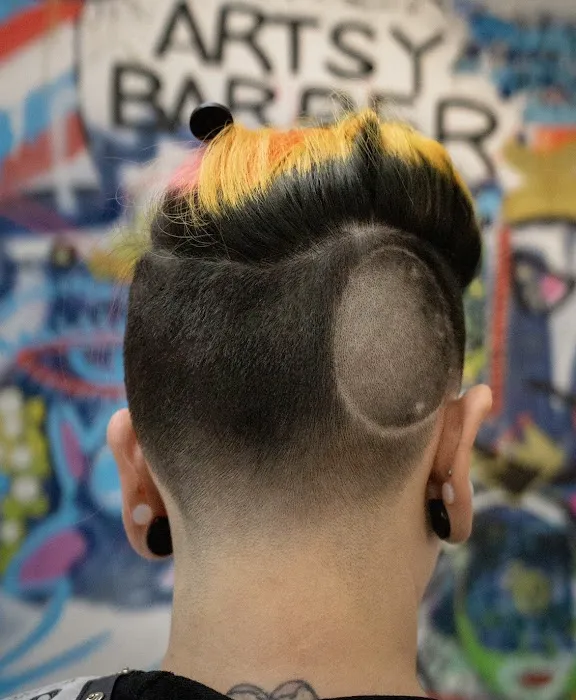 Artsy Barber | Chicago Barbershop + Art Gallery Picture 7
