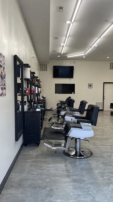 Pedro's & Family Barbershop Picture 5