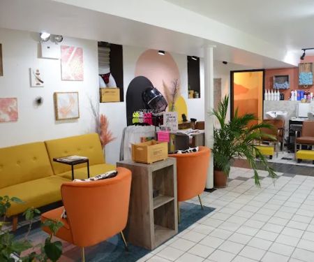 Salvage Grooming Lounge
