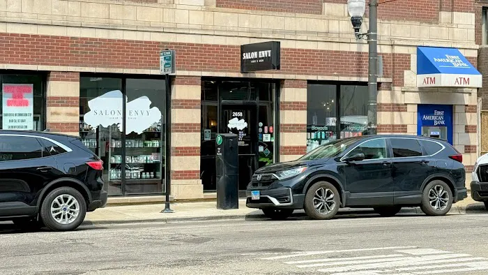 Salon Envy Picture 5