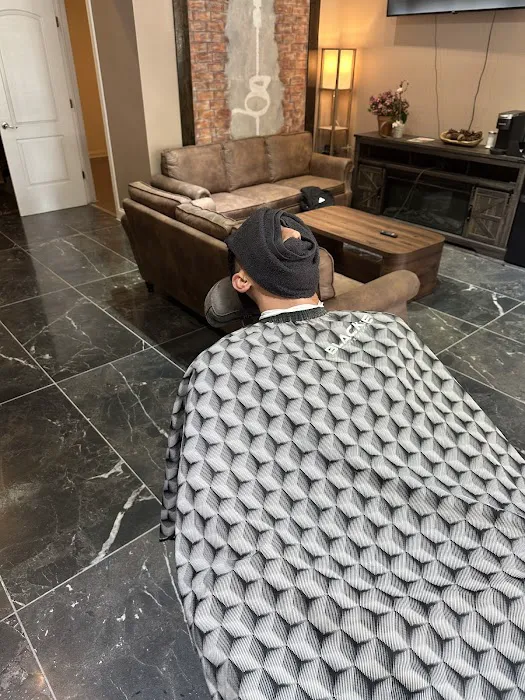 Edge&Elegance Barbershop Picture 8