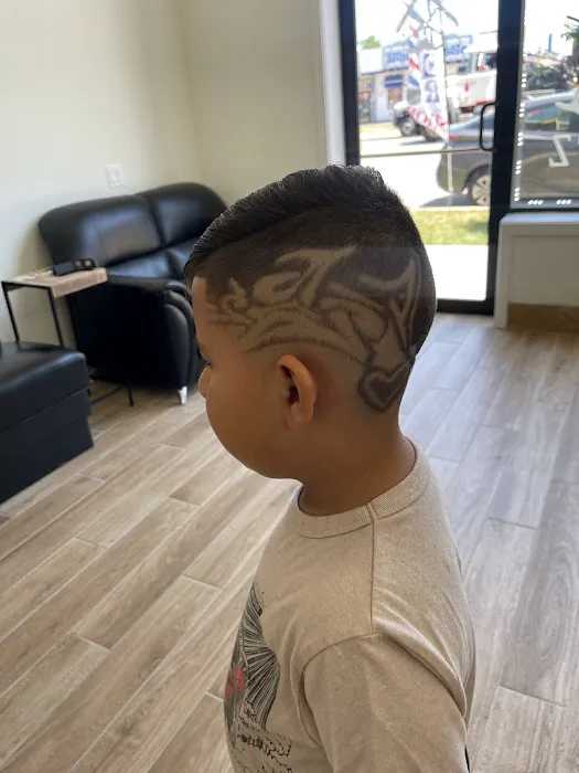 Empire Cutz Picture 2