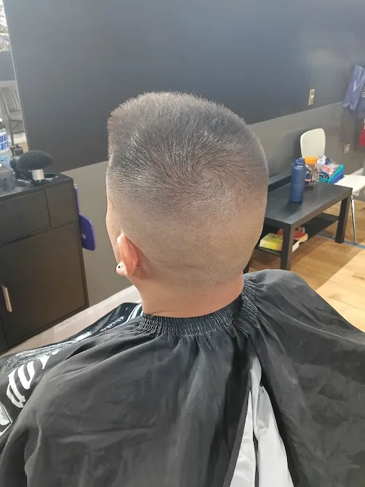 Isaias Jz Barber by The two brothers barber shop Picture 10