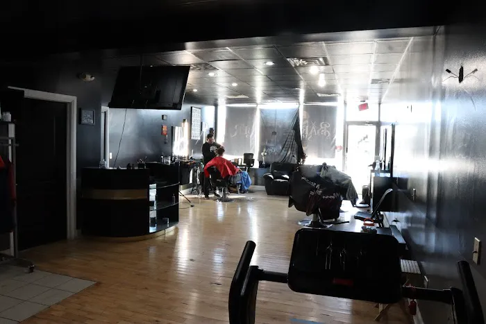 The Two Brothers Barber Shop Picture 8