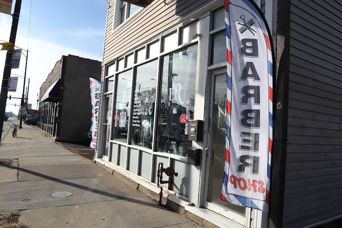 The Two Brothers Barber Shop Picture 2