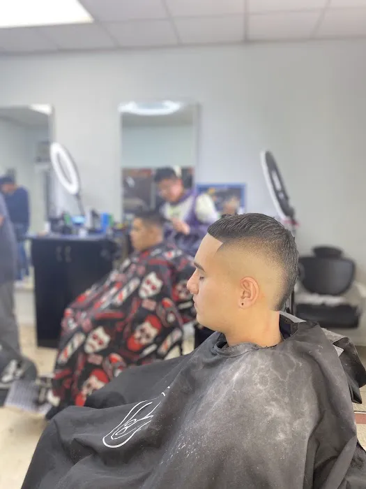 Hipster’s Barbershop Picture 3