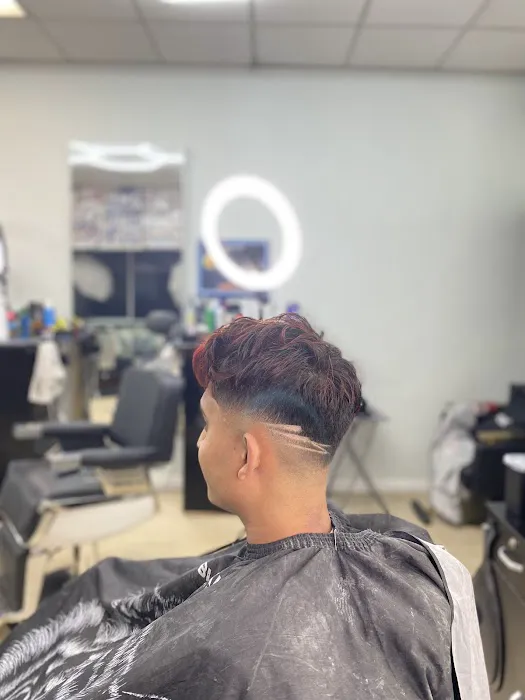 Hipster’s Barbershop Picture 9