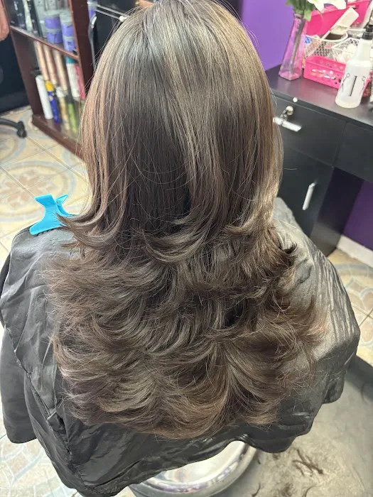 Luria Hair Salon Picture 8