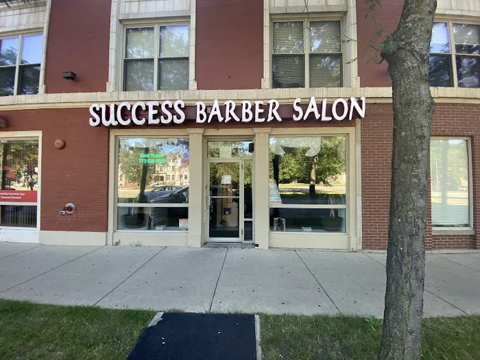 Success Barber Salon Picture 5