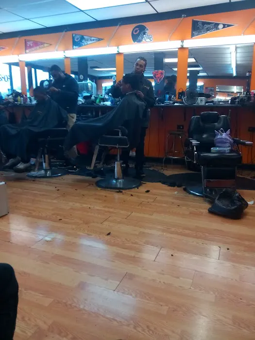 At Da Barber Shop Picture 10
