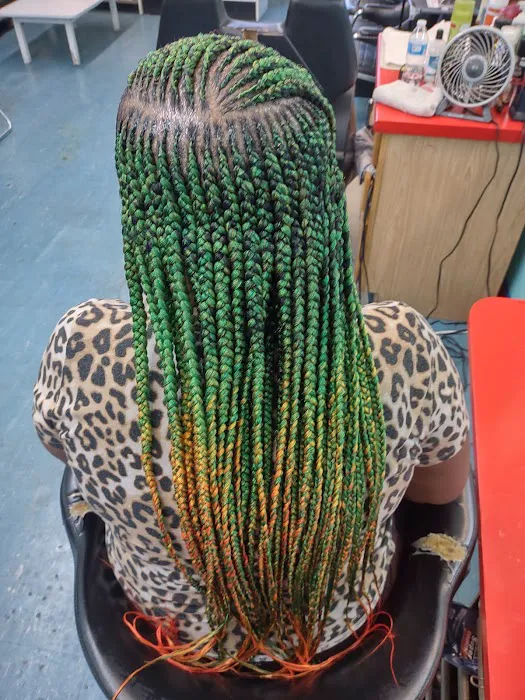 Florence African Hair Braiding Picture 3