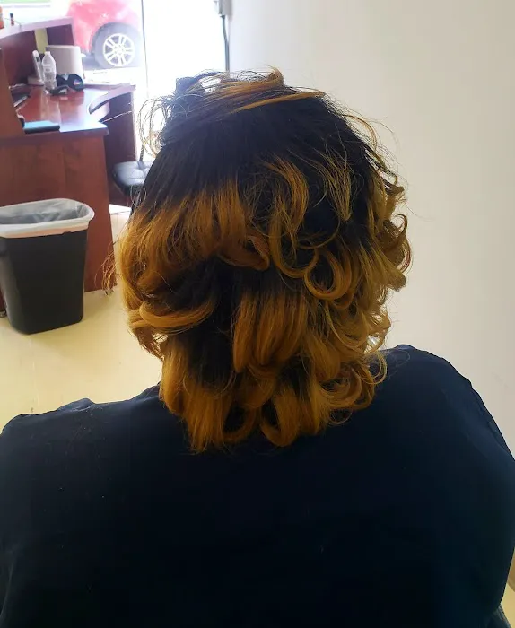 George Hair Stylist, Egyptian Hair Salon Picture 4