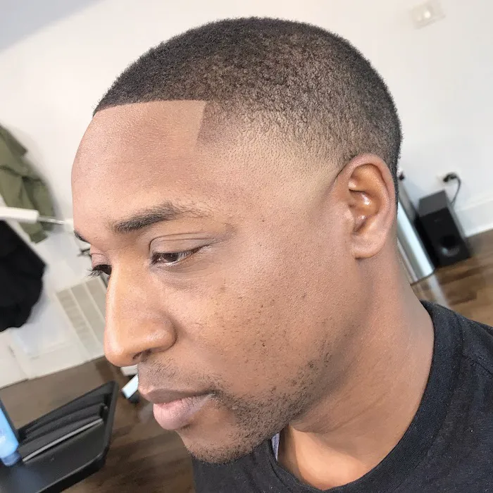 Legends Barbershop & Shave Parlor Picture 7