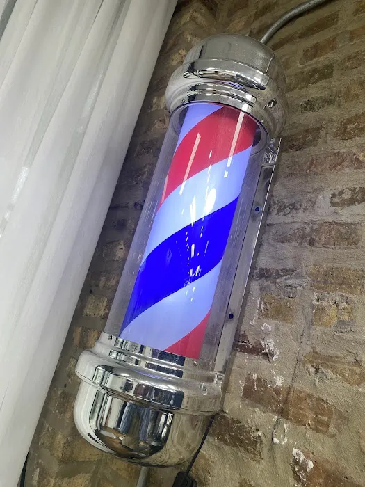 Legends Barbershop & Shave Parlor Picture 10