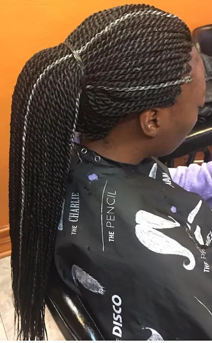 Bignon Hair Braiding Picture 1
