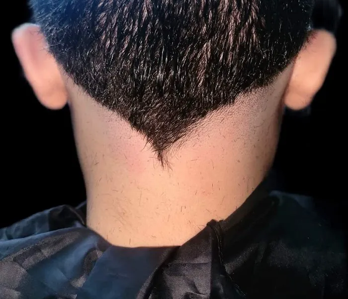 Ross barbershop Picture 5