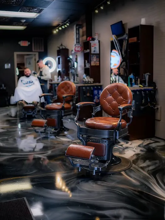 BR Barber Lounge No. 1 Picture 8
