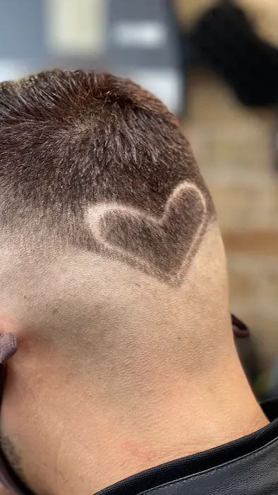 EJ at Hard Headed Barbers Picture 4