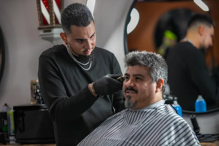 EJ at Hard Headed Barbers Picture 9