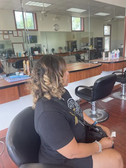 Maysa's Hair Salon Picture 8