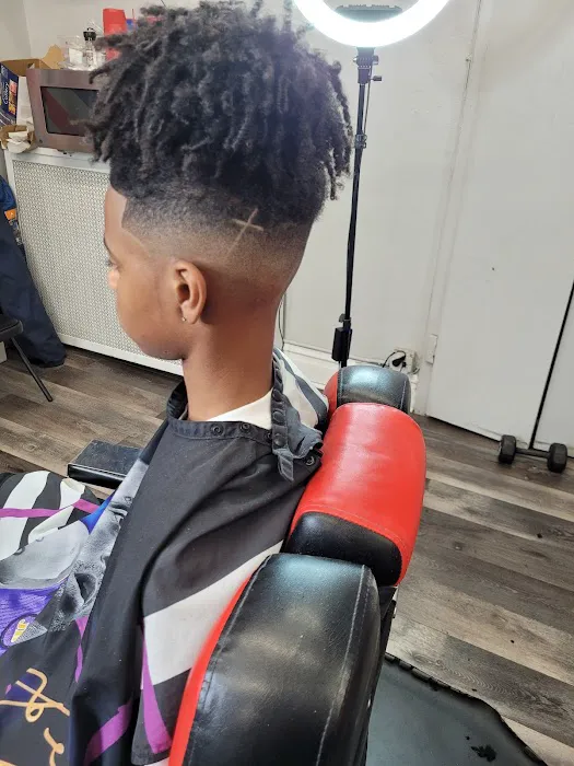 Victory Lap Barber Shop Picture 1