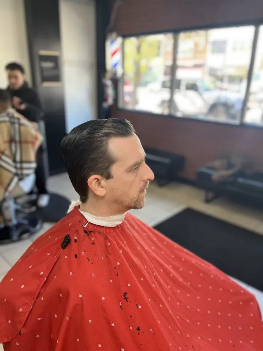 The Barber Chop - Logan Square Picture 7