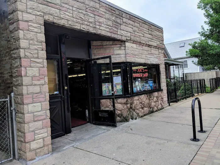 Joe's Barbershop Chicago Picture 2