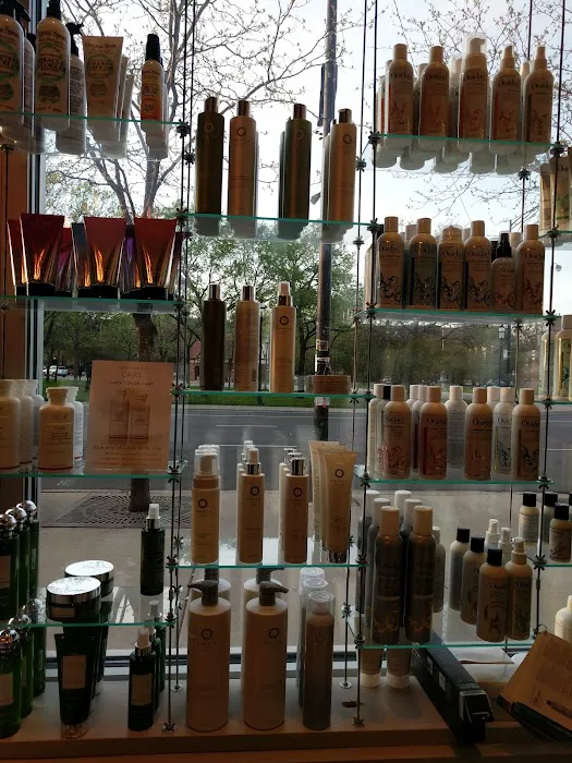The Bird's Nest Salon Picture 1
