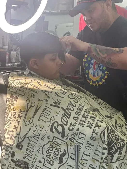Platinum Fades Barber Lounge IV Picture 4