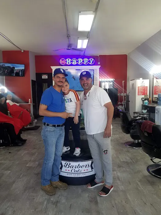Barber's Cutz Hair Studio inc. Picture 8