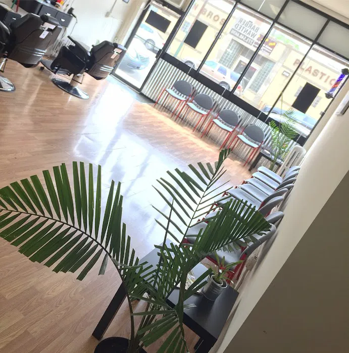 Barber's Cutz Hair Studio inc. Picture 10
