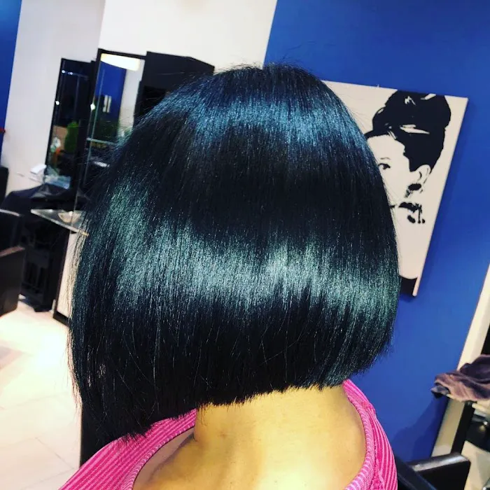 The L Beauty Spot and Dry Bar Hair Salon Picture 5