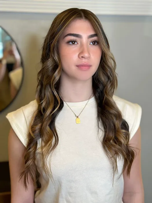 Rich and Beautiful Hair Picture 1
