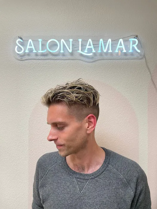 Salon Lamar Picture 5