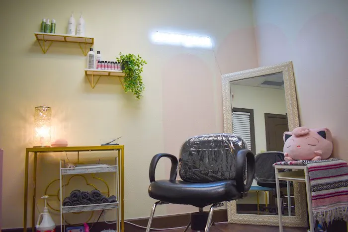 Salon Lamar Picture 3