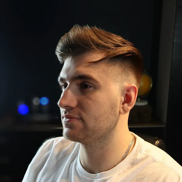 Adryan the barber Picture 10