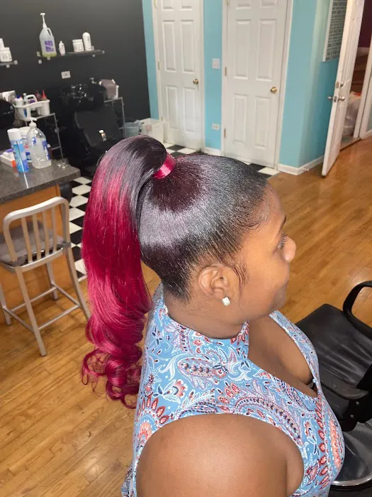 Lamoore's Salon Picture 3