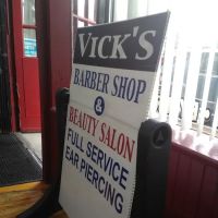 Vic's Barber Shop ico