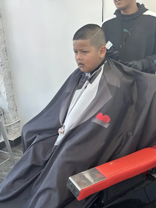 LTBARBERSHOP SOUTH Picture 2