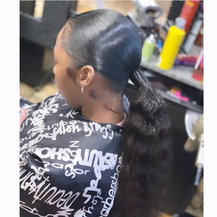 Prettyhairboss studios Picture 3
