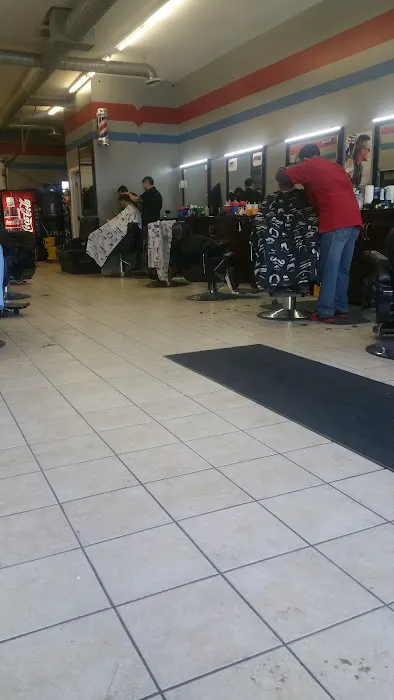 Tigrillos Barbershop #3 Picture 2